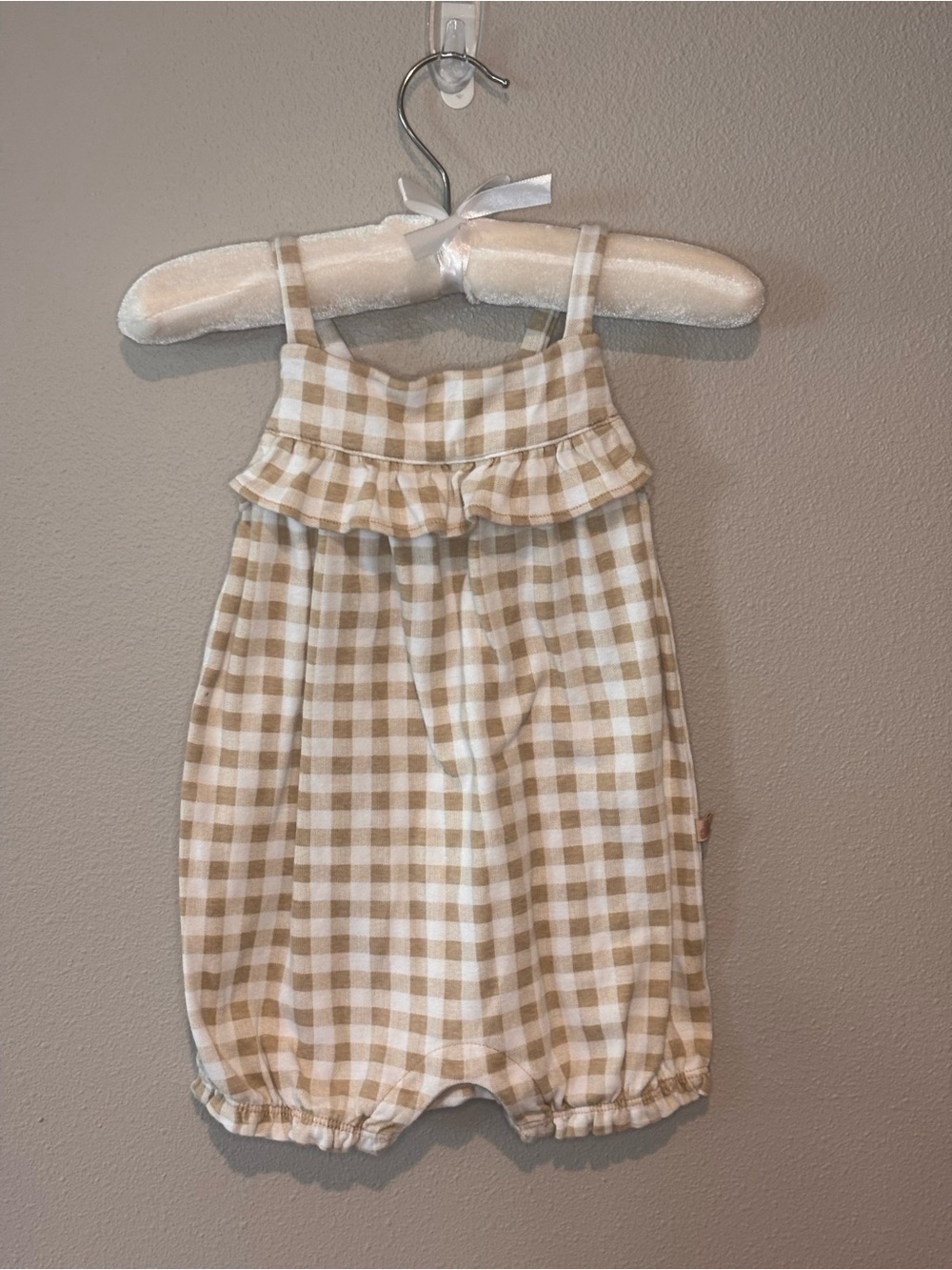 GAP Cream and Tan Gingham Bubble Romper